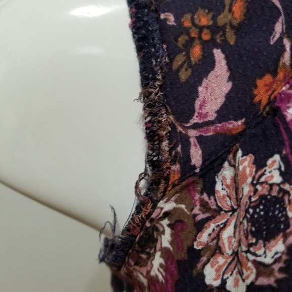 Full Tilt top XS floral print sleeveless tie neck cutout hi low shirttail hem - Picture 10 of 16